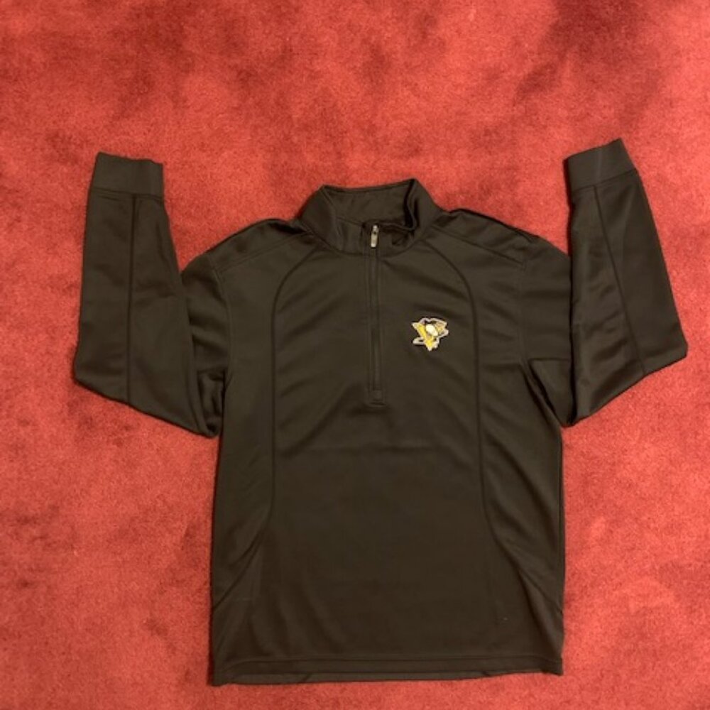 Pittsburgh Penguins 1/4 zip pullover (mens medium)